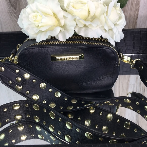 Steve Madden Handbags - Steve Madden Studded Black Crossbody Bag Steve Madden Handbags - Steve Madden Studded Black Crossbody Bag
